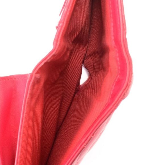 AUTH - Chanel Quilted Lambskin Leather Bi-Fold Long Wallet - Used - Picture 6 of 12